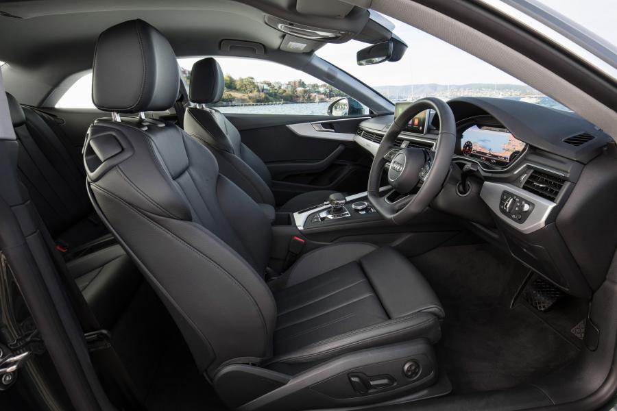 Интерьер Audi A5 Coupe 2.0 TFSI Quattro 2017 года  (AU) (фото 13 из 14)